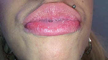 Hot lips
