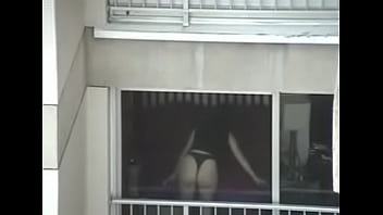Verónica Esquibel cordobesa espiada x la ventana de la casa